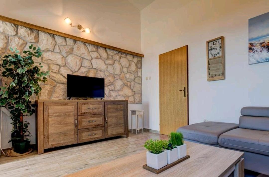 Love Apartments Zečevo Dış mekan fotoğraf